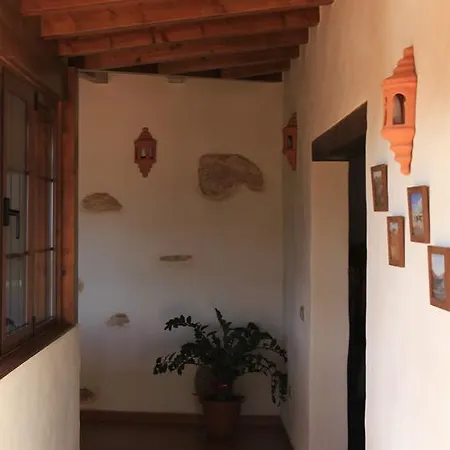 Los Lirios Villa
