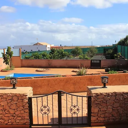 Villa Los Lirios